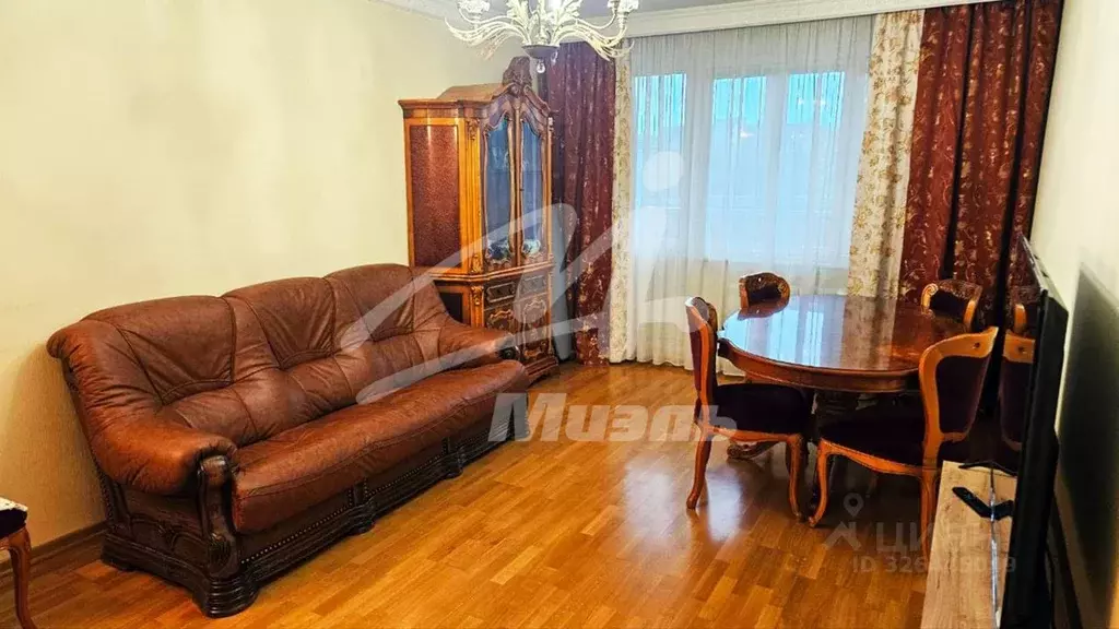 3-к кв. Москва Никулинская ул., 9 (75.9 м) - Фото 1