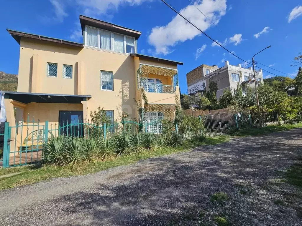 Дом в Крым, Ялта муниципальный округ, Голубой Залив пгт ул. ... - Фото 1