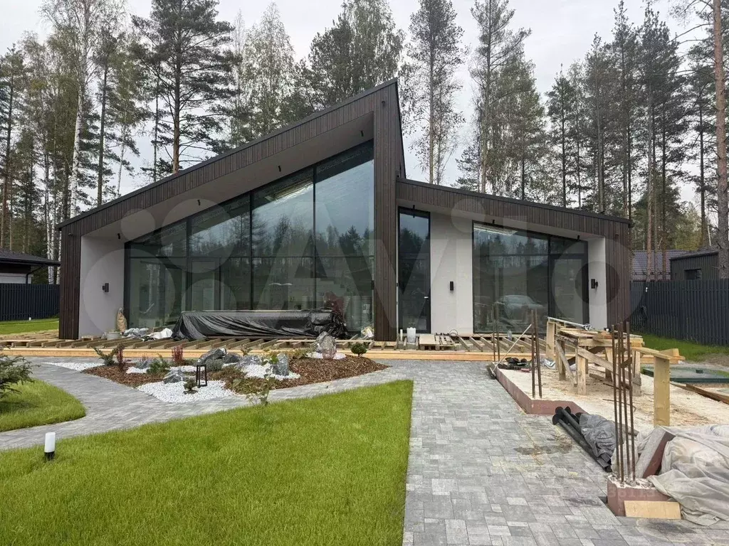 Дом в Ленинградская область, Всеволожский район, Сертоловское ... - Фото 1