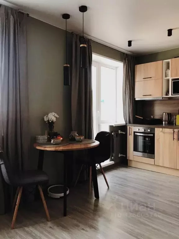 Студия Приморский край, Владивосток Магнитогорская ул., 7 (27.0 м) - Фото 1