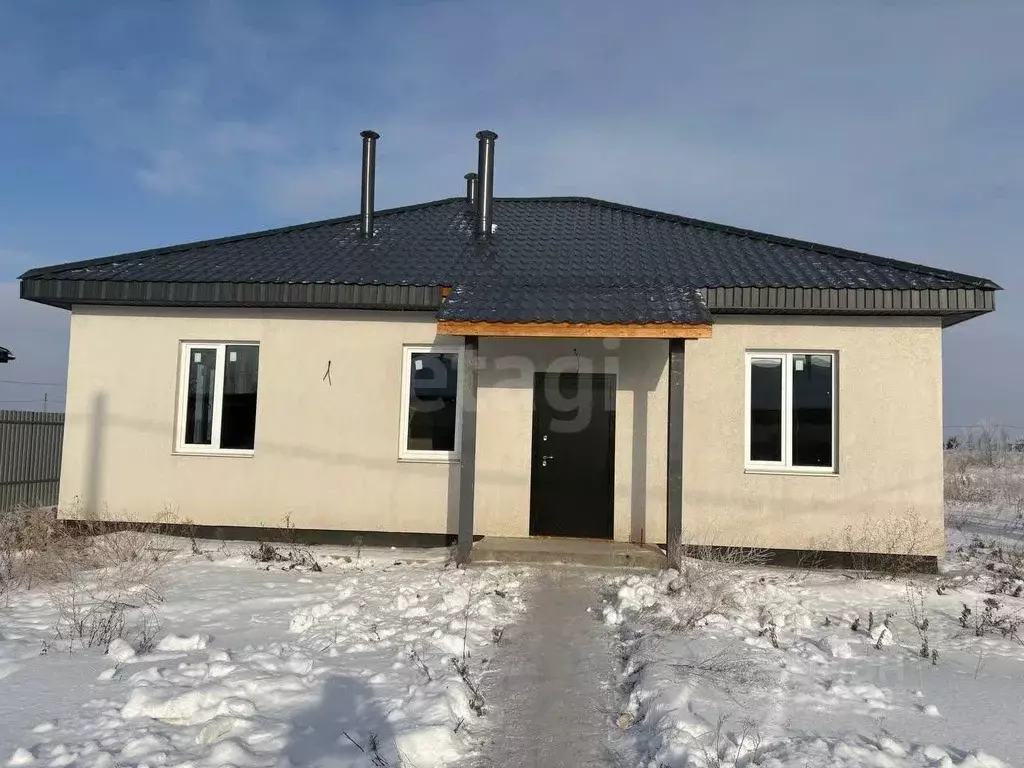 Дом в Самарская область, Ставропольский район, с. Подстепки пер. 2-й ... - Фото 1