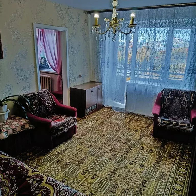 3-к кв. Тюменская область, Тюмень ул. Мельникайте, 81 (56.0 м) - Фото 1