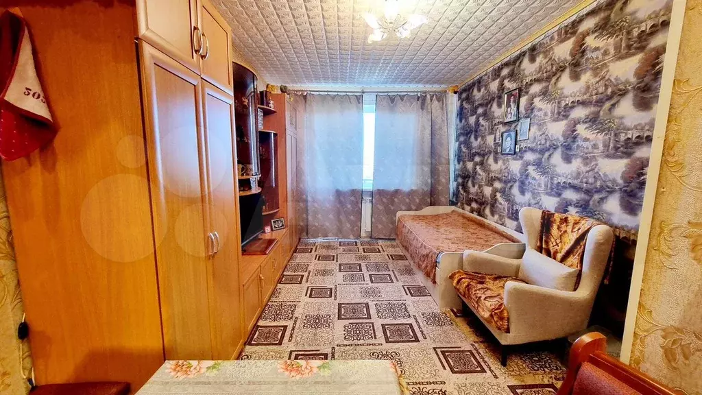 Комната 32,5 м в 4-к., 9/9 эт. - Фото 0
