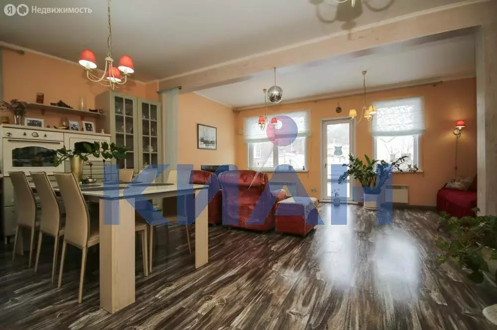 Дом в Красноярск, Благодатная улица, 39 (201 м) - Фото 2