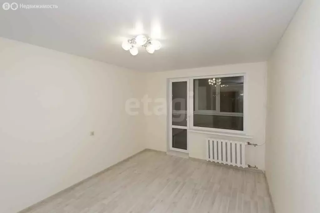 1-комнатная квартира: Тюмень, улица Белинского, 1А (40.1 м) - Фото 0