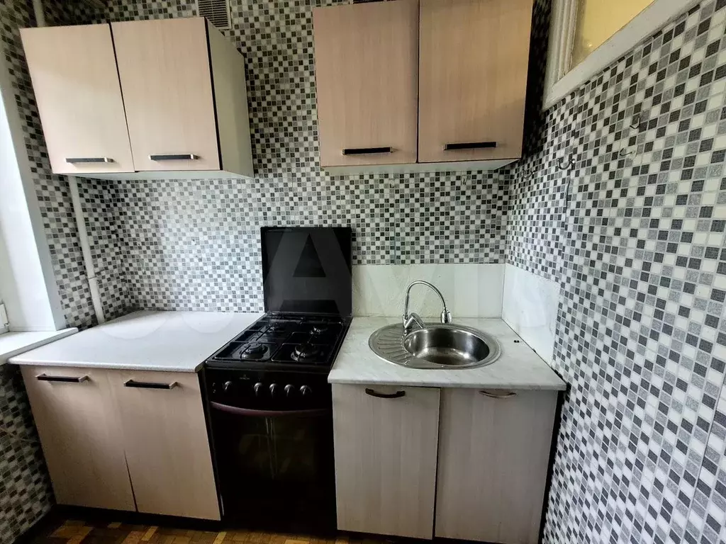 2-к. квартира, 43 м, 2/5 эт. - Фото 0