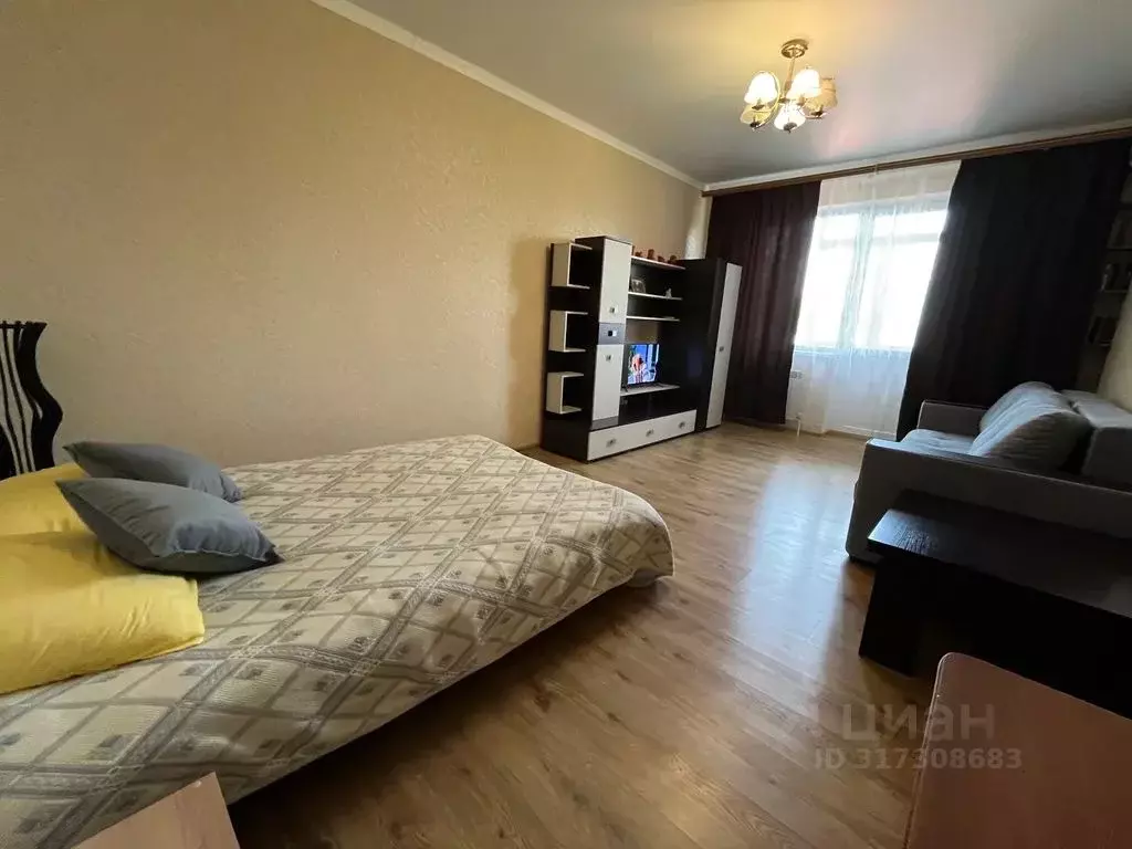 1-к кв. Краснодарский край, Горячий Ключ ул. Ленина, 92 (39.0 м) - Фото 1