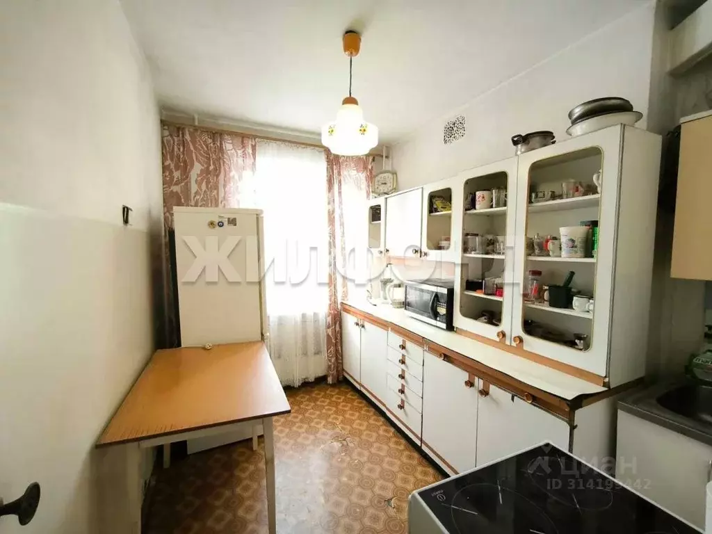 4-к кв. Новосибирская область, Новосибирск ул. Кропоткина, 127 (71.8 ... - Фото 2