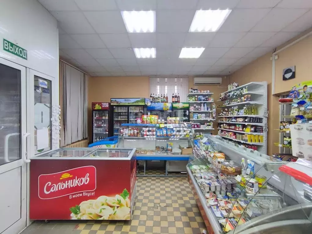 Торговая площадь в Свердловская область, Екатеринбург ул. Малый Конный ... - Фото 0