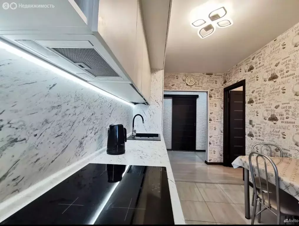 3-комнатная квартира: Иркутск, Академическая улица, 22 (75.4 м) - Фото 0