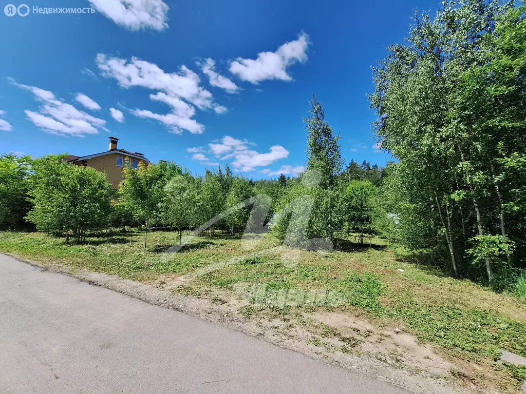 Участок в Московская область, городской округ Щёлково, КП Лосиный парк ... - Фото 0