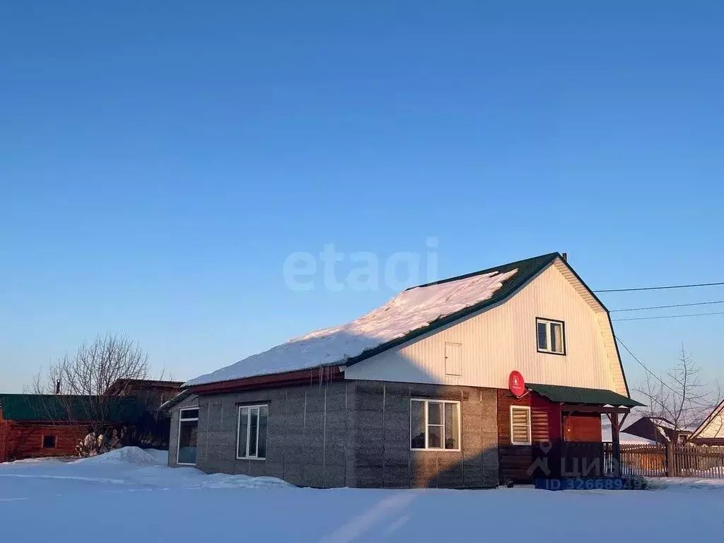 Дом в Алтай, Майминский район, с. Подгорное ул. Светлая, 6А (97 м) - Фото 1