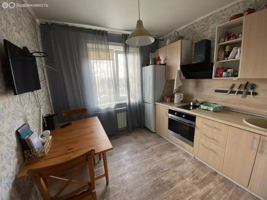 2-комнатная квартира: Бийск, Социалистическая улица, 60 (52.8 м) - Фото 1