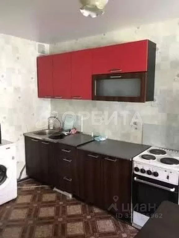 1-к кв. Тюменская область, Тюмень ул. 50 лет Октября, 74 (45.0 м) - Фото 1