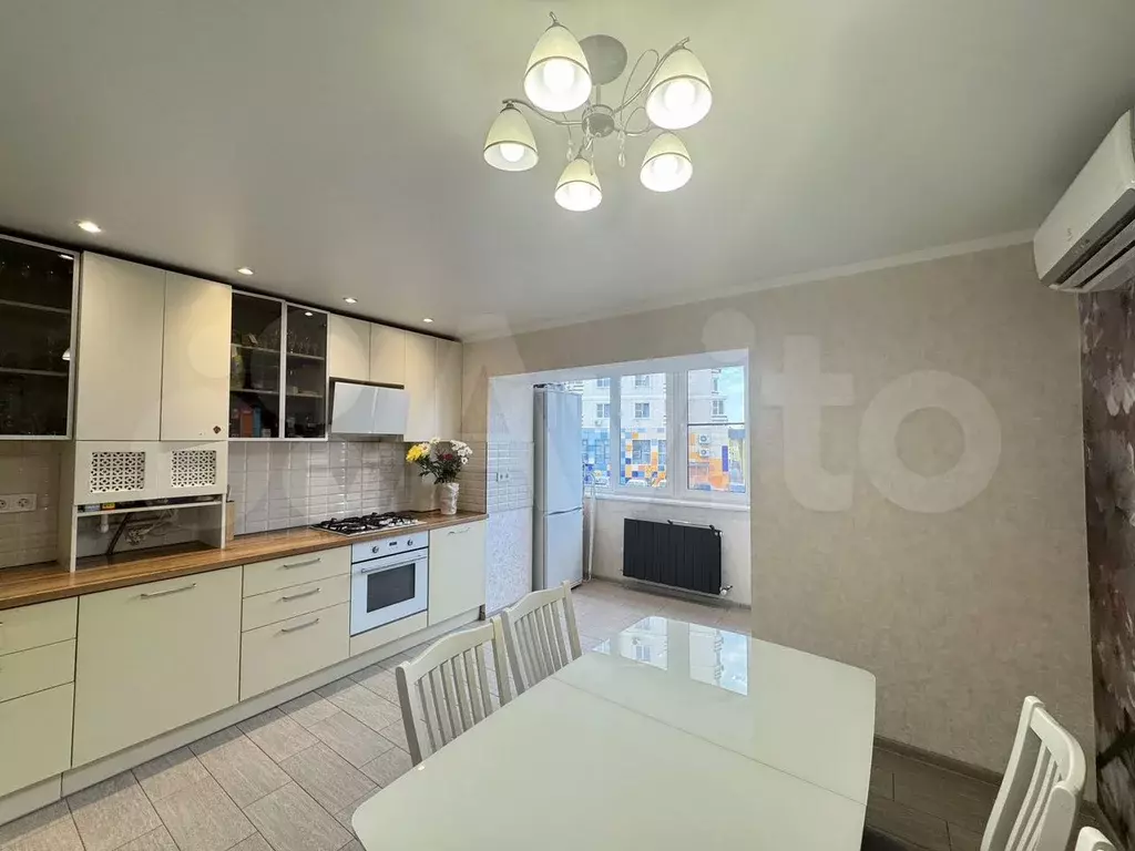 2-к. квартира, 70 м, 2/5 эт. - Фото 0