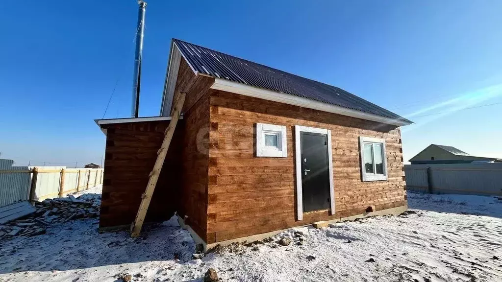 Дом в Забайкальский край, Читинский район, Угданское с/пос, с. Угдан ... - Фото 1