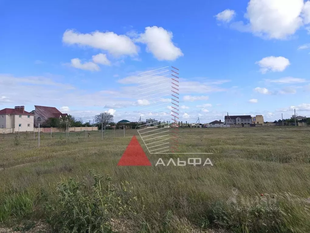 Участок в Крым, Евпатория городской округ, Заозерное пгт ул. Садовая ... - Фото 2