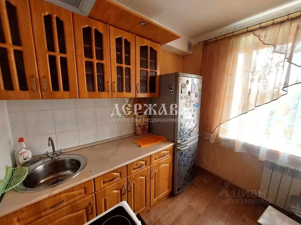 3-к кв. Белгородская область, Старый Оскол Комсомольский просп., 77 ... - Фото 1