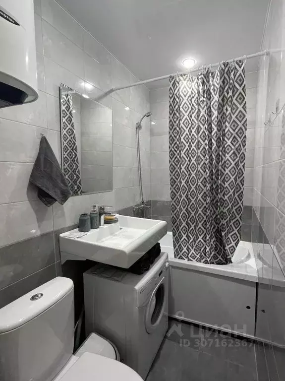 1-к кв. Татарстан, Казань ул. Абжалилова, 1/82 (18.0 м) - Фото 2