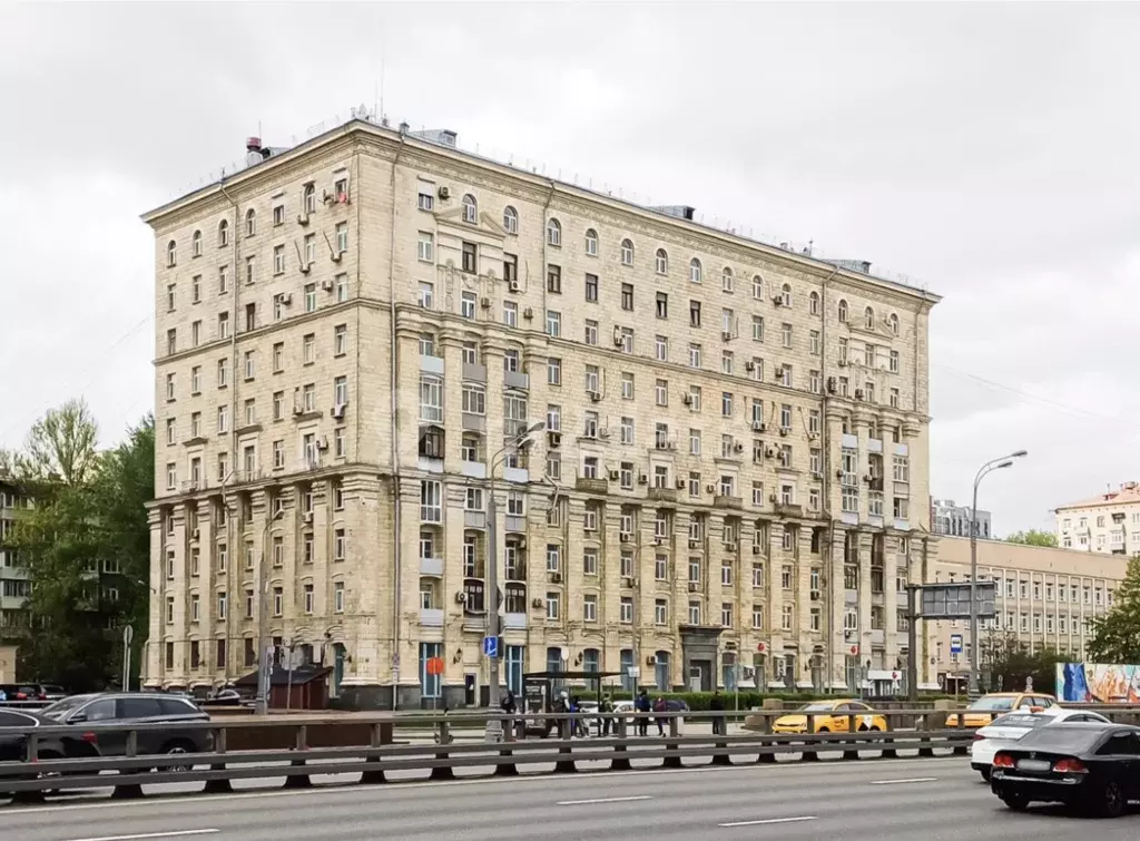 Продаётся 2-к квартира, 65.9 м - Фото 0