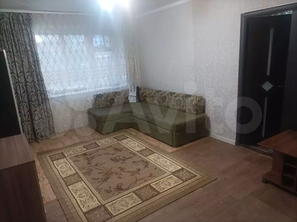 1-к. квартира, 30 м, 1/5 эт. - Фото 0