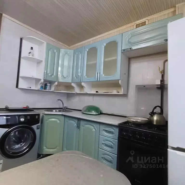 2-к кв. Омская область, Омск наб. Иртышская, 12 (48.0 м) - Фото 2