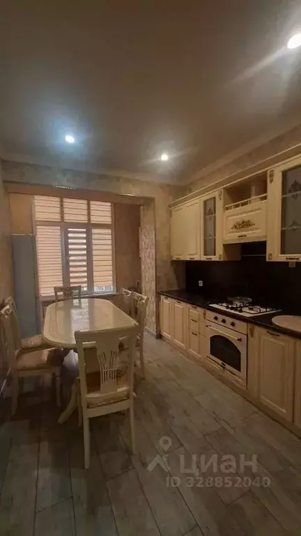 3-к кв. Кабардино-Балкария, Нальчик ул. Тлостанова, 28 (138.0 м) - Фото 2