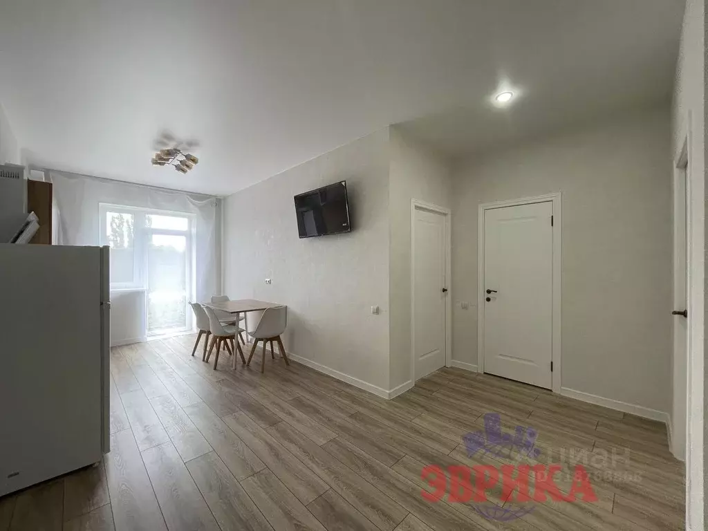 2-к кв. Краснодарский край, Крымск Кузбасская ул., 2 (58.0 м) - Фото 0