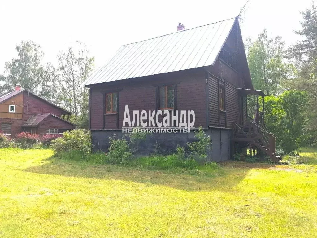 Дом в Громовское сельское поселение, посёлок Приладожское, Лесная ... - Фото 0