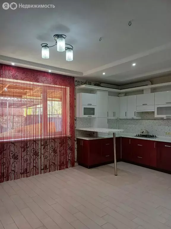 Дом в Азов, Комсомольская улица (78 м) - Фото 2