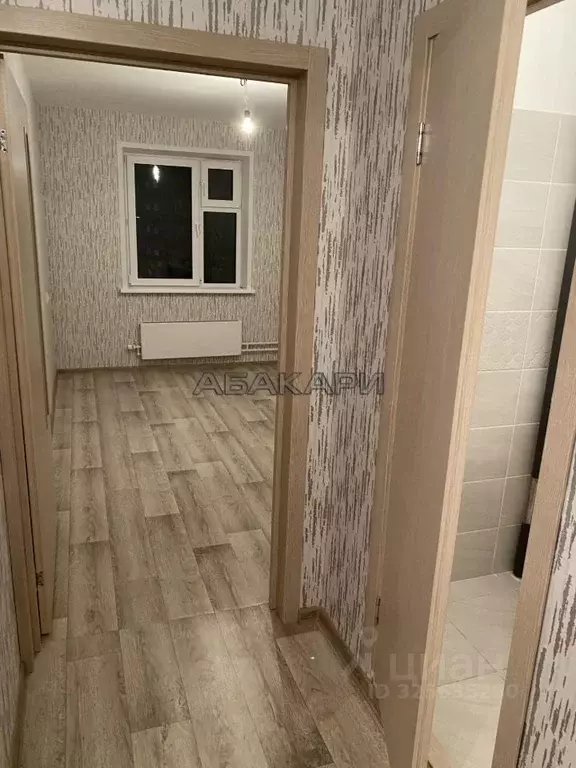 3-к кв. Красноярский край, Красноярск ул. Елены Стасовой, 50И (84.0 м) - Фото 2