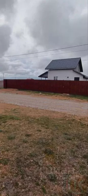 Дом в Крым, Сакский район, Суворовское с/пос, с. Каменоломня ул. ... - Фото 2