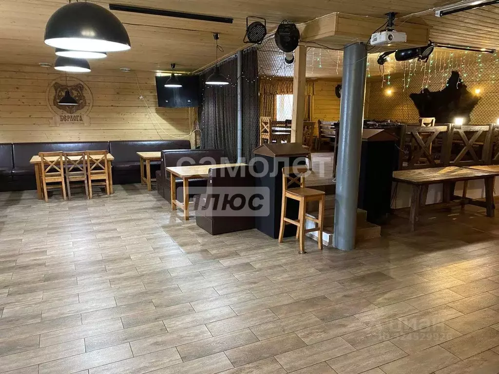 Помещение свободного назначения в Свердловская область, Шаля пгт ул. ... - Фото 1