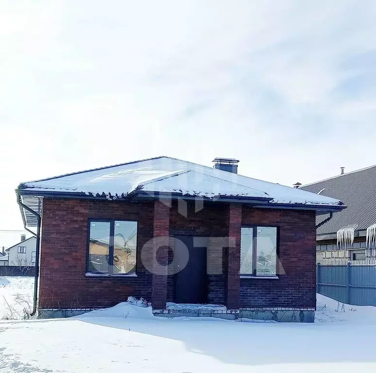 Дом в село Новая Усмань, улица Менделеева, 68 (92 м) - Фото 1