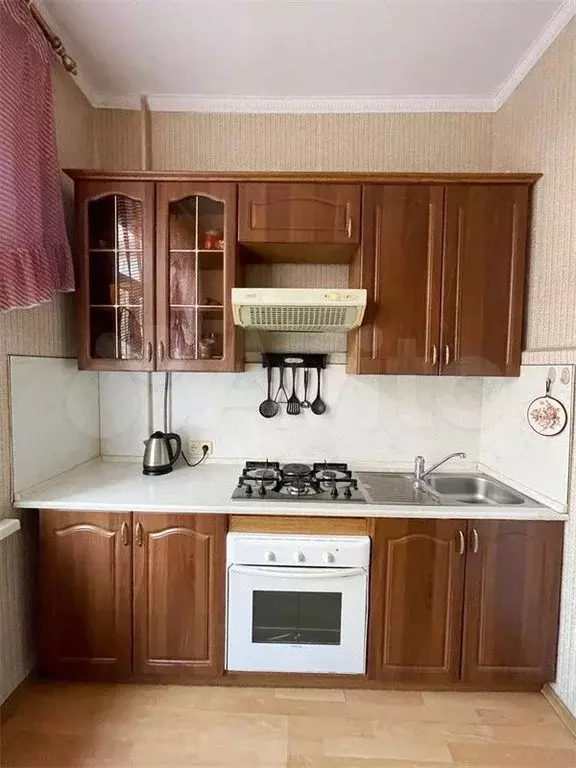 2-к. квартира, 60 м, 4/8 эт. - Фото 1