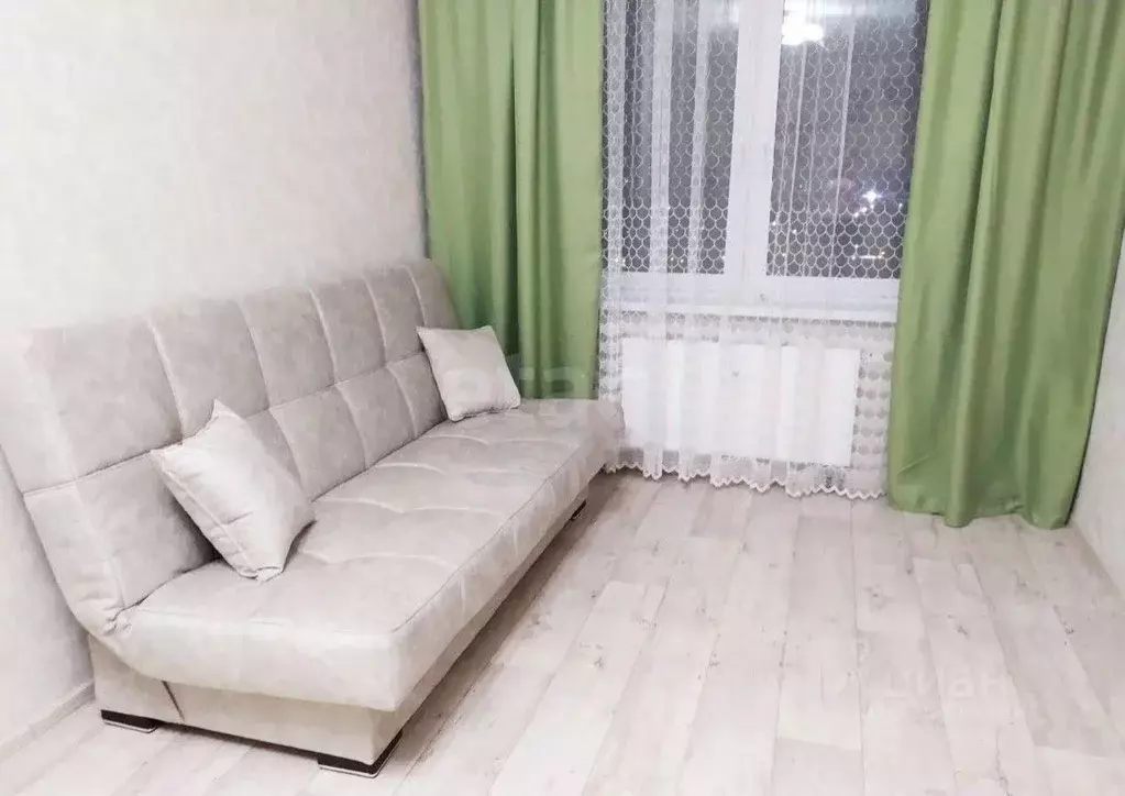 2-к кв. Пермский край, Пермь ул. Красные Казармы, 64 (60.0 м) - Фото 1