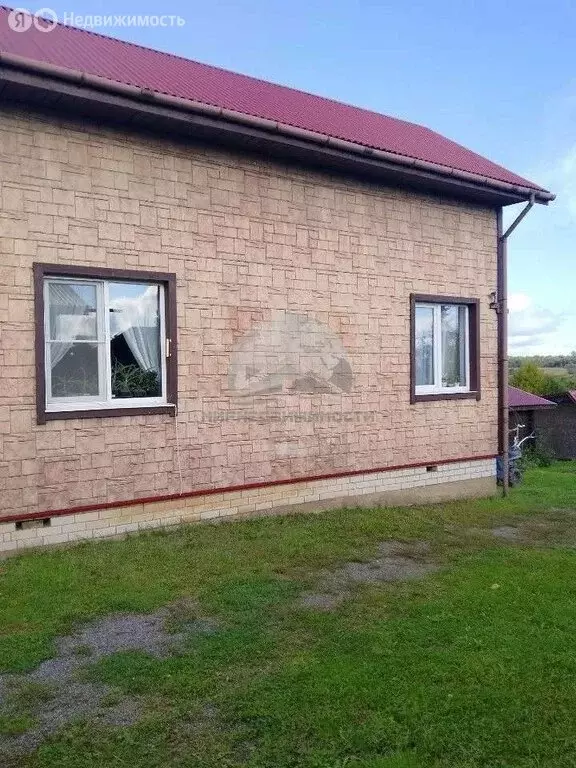 Дом в Новгородская область, Солецкий муниципальный округ, деревня ... - Фото 2