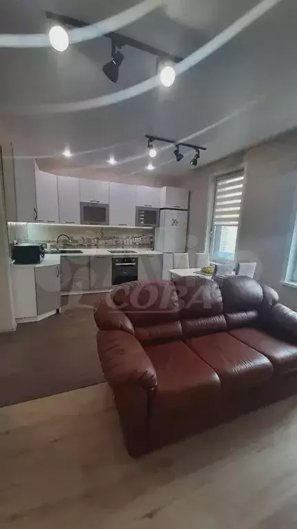 2-к. квартира, 60 м, 15/17 эт. - Фото 1