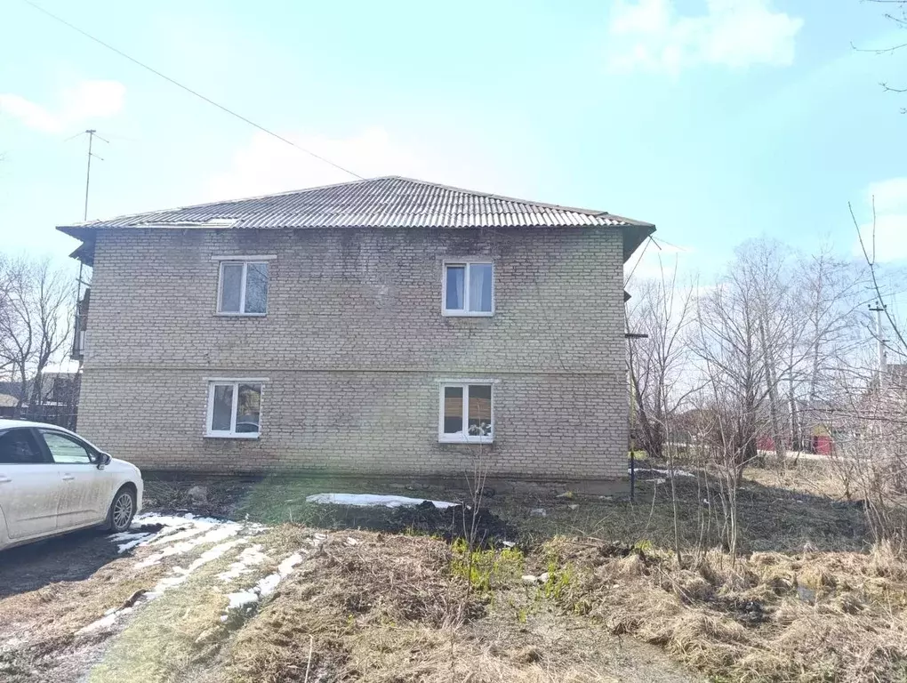 2-к кв. Башкортостан, Иглинский сельсовет, с. Иглино ул. Ветеранов ... - Фото 0