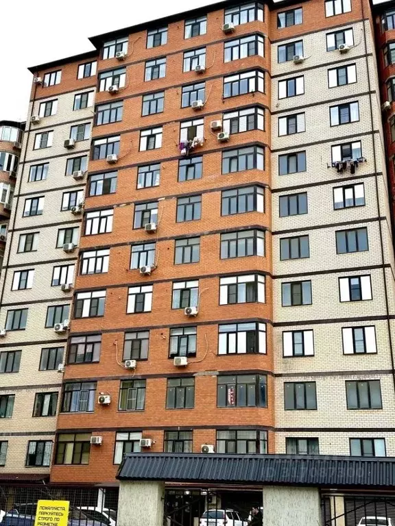 1-к кв. Дагестан, Махачкала туп. 2-й Гапцахский, 3 (64.0 м) - Фото 0