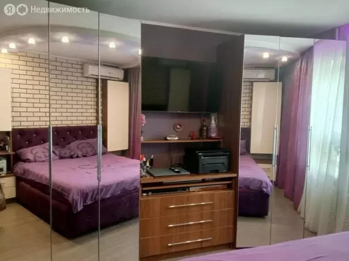 3-комнатная квартира: Краснодар, улица Стасова, 121 (65.6 м) - Фото 1