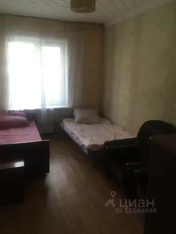 3-к кв. Тульская область, Новомосковск Октябрьская ул., 19 (70.0 м) - Фото 0