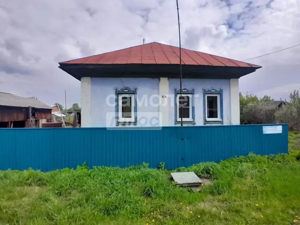 Дом в Алтайский край, Бийский район, с. Стан-Бехтемир Советская ул. ... - Фото 1