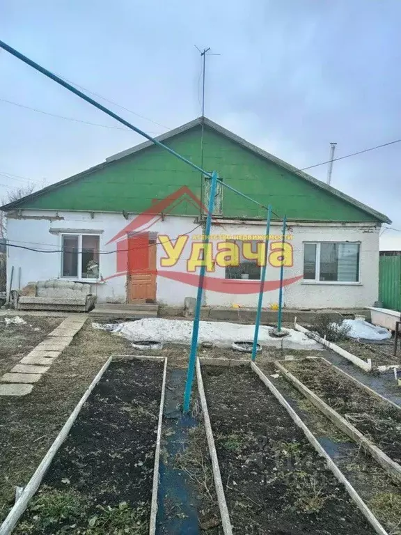 Дом в Оренбургская область, Новоорский район, Будамшинский сельсовет, ... - Фото 0