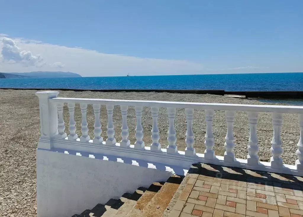 Дом в Краснодарский край, Геленджик ул. Набережная, 7к10 (123 м) - Фото 1