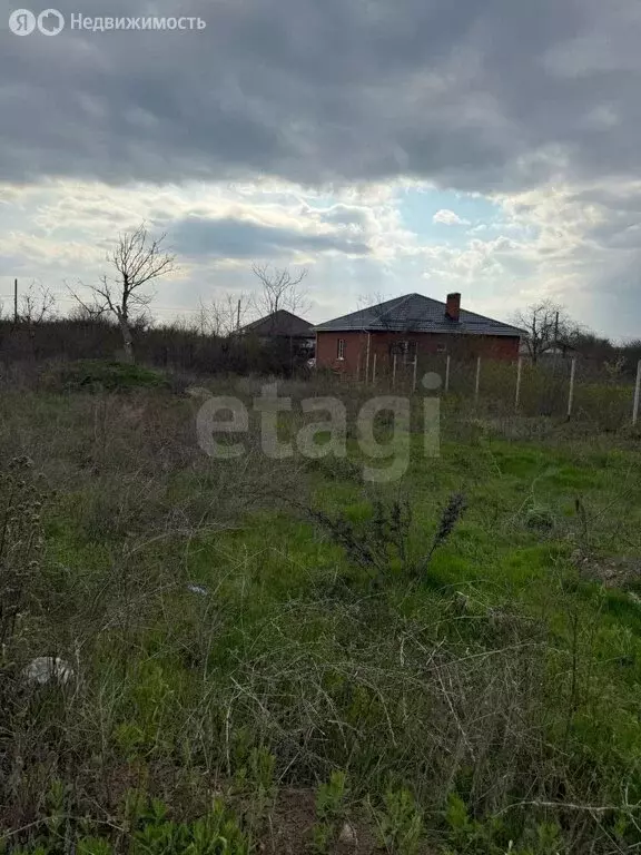 Участок в Новочеркасск, садовое товарищество № 16, Садовая улица (6 м) - Фото 1
