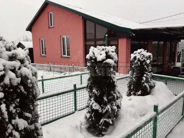 Дом в Смоленская область, Смоленск Досуговское ш. (85 м) - Фото 0