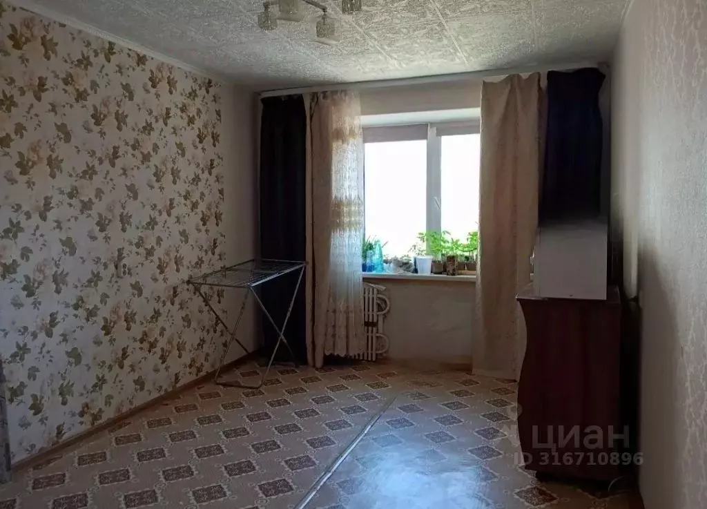 2-к кв. Оренбургская область, Оренбург просп. Победы, 172 (35.9 м) - Фото 0