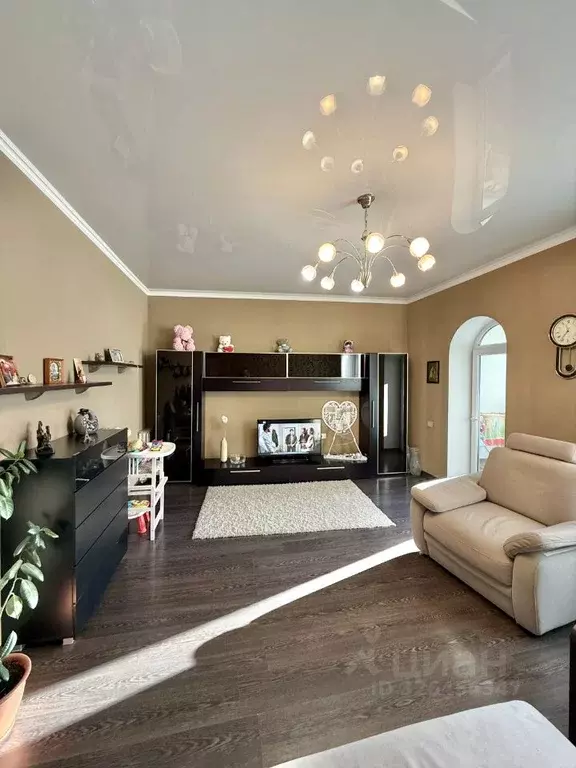 3-к кв. Калининградская область, Калининград Офицерская ул., 16 (90.6 ... - Фото 1