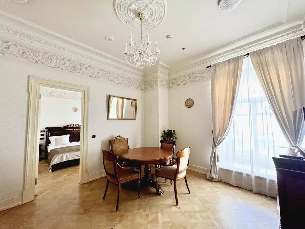 Комната Санкт-Петербург наб. Реки Мойки, 59 (70.0 м) - Фото 0